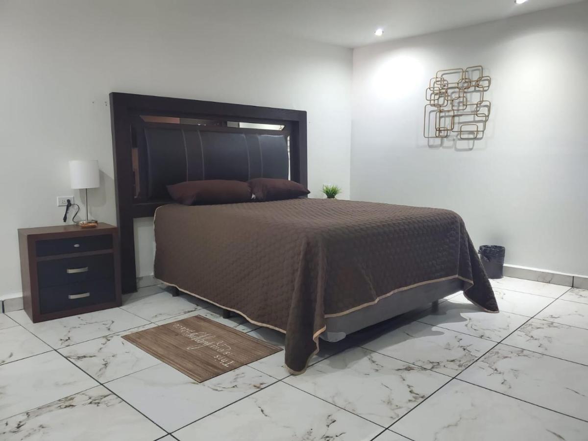 Suites Motel La Frontera Сьюдад-Хуарес Екстер'єр фото